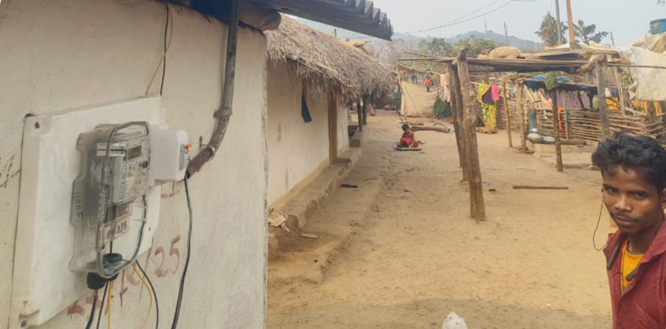 गारपा में आजादी के दशकों बाद पहुंची बिजली की रोशनी